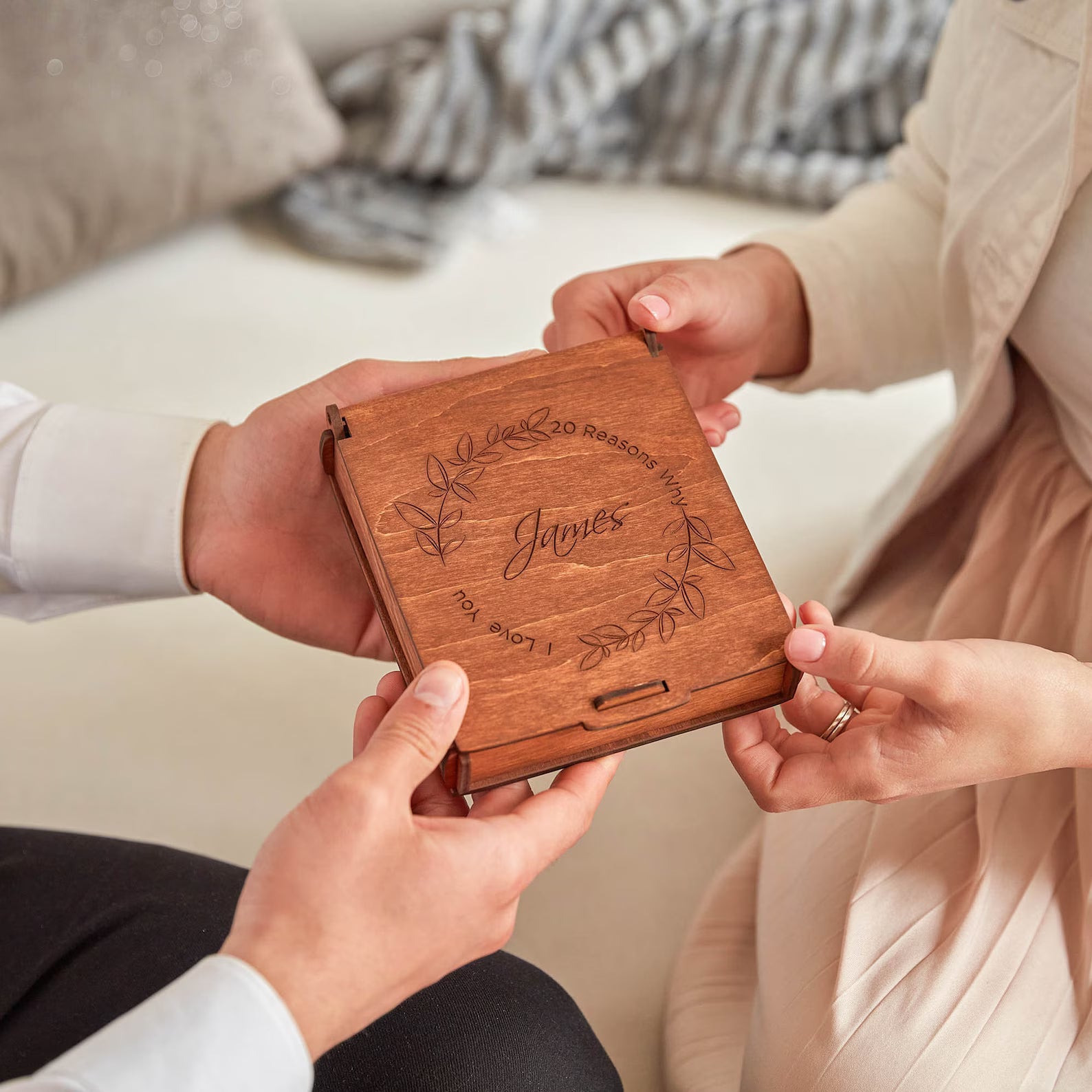 Romantic Wooden Puzzle - Heart (Golden Oak)